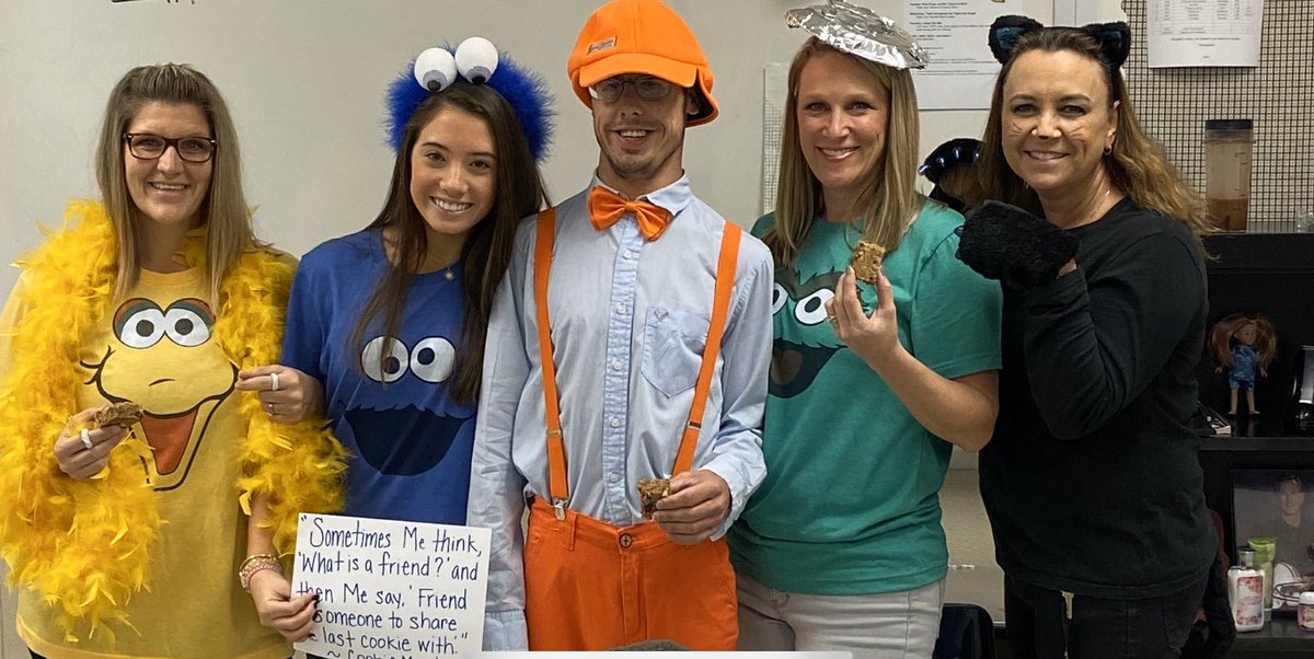 ??? (@walesfhs) on Twitter photo #RedRibbonWeek <a href="/TCBOE_FHS/">Fayetteville School</a> #sesamestreet #plusacat #leadersofthepack @kwhitesscholars @McarthurGinger <a href="/BetsyRay19/">Betsy Ray</a> #RedRibbonWeek <a href="/TCBOE_FHS/">Fayetteville School</a> #sesamestreet #plusacat #leadersofthepack @kwhitesscholars @McarthurGinger <a href="/BetsyRay19/">Betsy Ray</a>