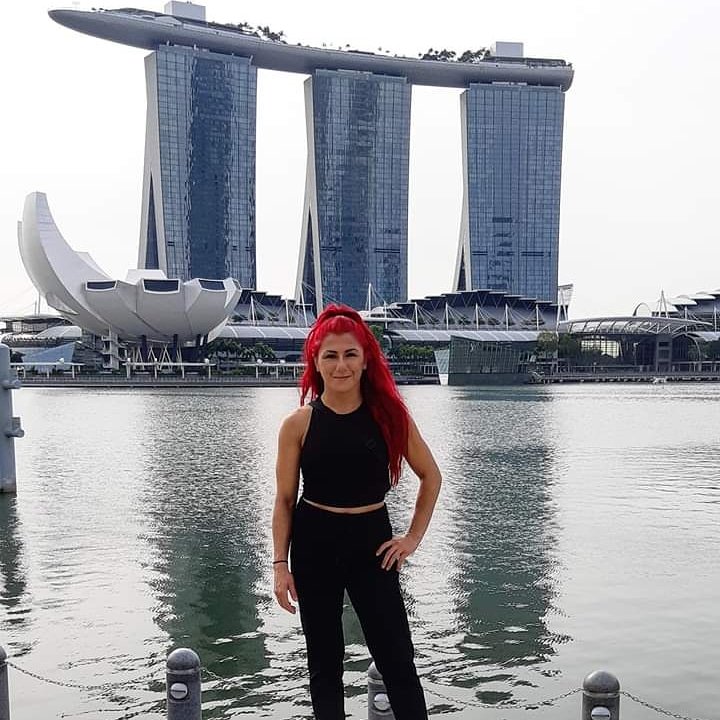 EwanECW's tweet photo. Looks like randa is still in #singapore

#ufcsingapore #ufcsg #ufcfightnight #singapura #ufc #mma #landmark https://t.co/N9bI5BGLwM