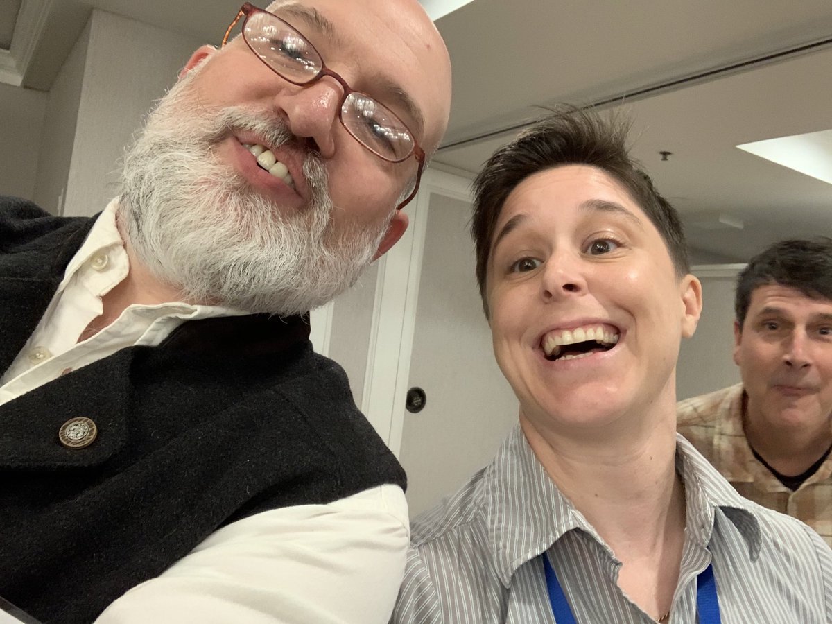 CovinoKristen's tweet photo. This is how we do it!
Join in on the fun 😎
#WOSLeadershipSelfie #AFOLeadershipSelfie #AFOWOS19 https://t.co/8Gup9lFqro