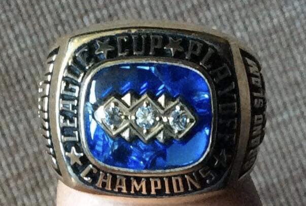 covblazehockey's tweet image. ⚠️ IMPORTANT: @sallycovblaze had her house broken into yesterday (Broad Lane area between 4.30-7.15pm) and amongst other things had her car and Grandslam ring stolen 😡 

Please RT to raise awareness and if you see or hear anything, please get in touch.