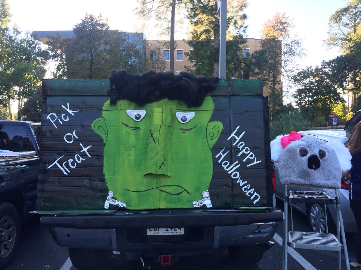 Trunk Or treat was a blast as well as mons or treat was a blast so was monster madness loved being apart of serving the community