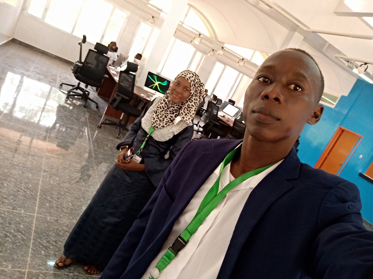 Hippolytetweets's tweet image. Inauguration de la 1ere école 100% code  (Code Loccol) du Niger par l&apos;ANSI et le CIPMEN, ce matin à Sadoré. ....#Code4Change
#AEEN4DEV