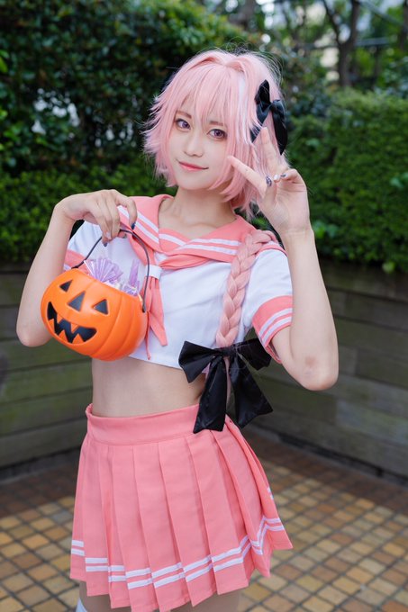 Twitterのコスプレ画像16