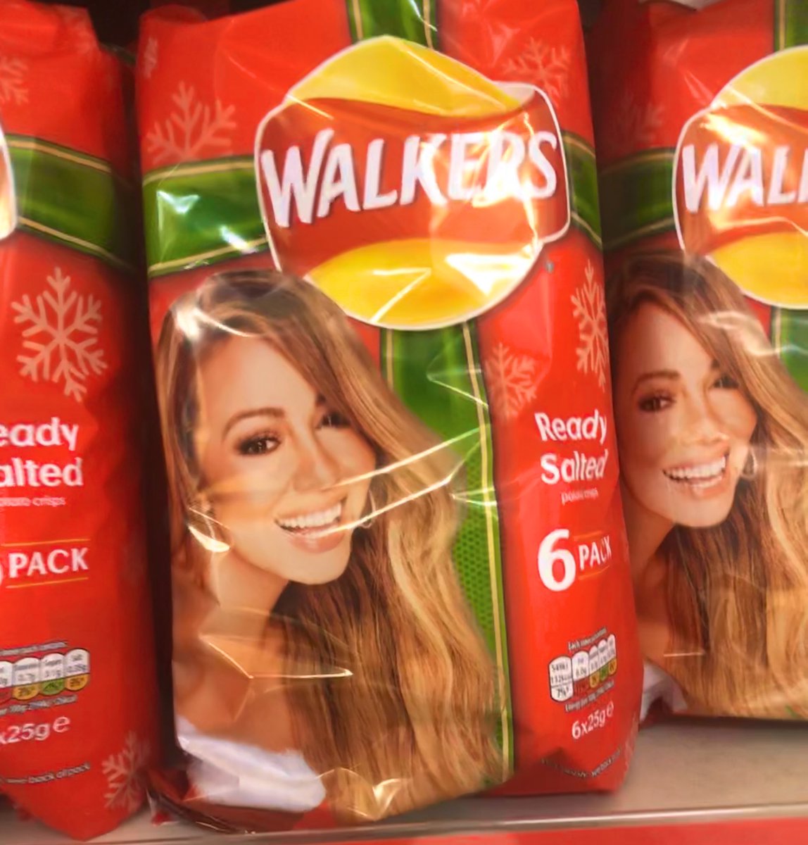 bobjonesXI's tweet photo. #MariahCarey #walkers #ChristmasIsComing #alliwantforchristmasisyou #sainsburys @MariahCarey @walkers_crisps https://t.co/mxqxCmgbVB