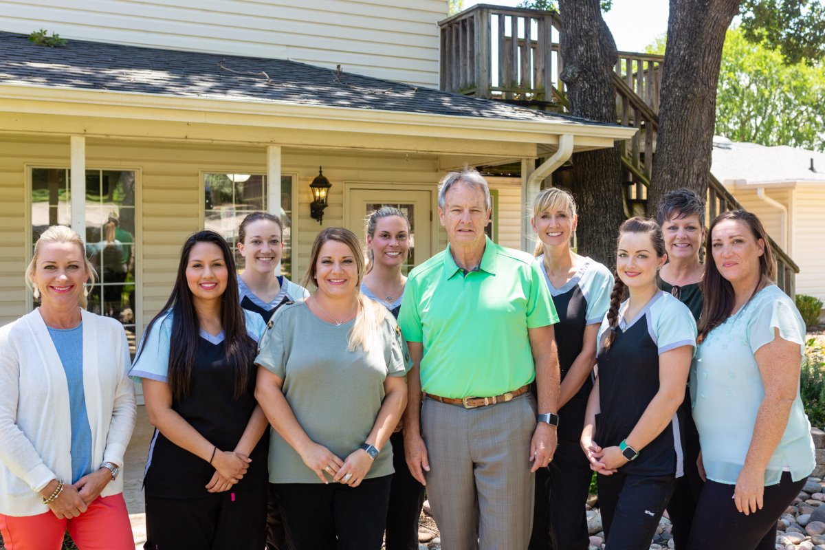 dentondentist's tweet photo. Dr. Patrick R Ruehle DDS and his skilled team of dental professionals make sure every visit is a great one. https://t.co/kMJ0gu2nRK