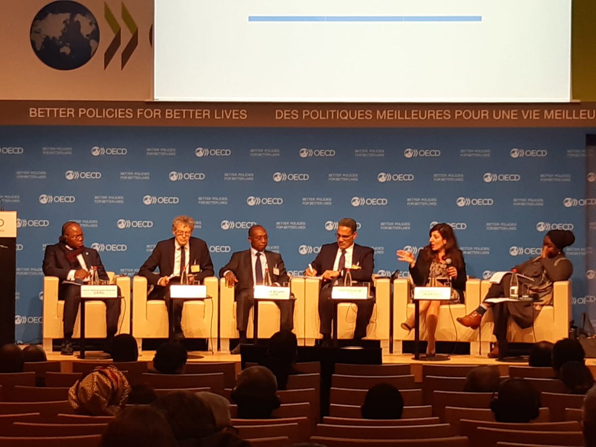 OECDdev's tweet photo. @OECD @A_Gurria @arei_idu @EU_Commission @Tjiurimo @europeaid @HussainNowais @IEA @Proparco @EIB @Malado2203 @Africa50Infra @AmeaPower Bringing in the private sector in #renewableenergy requires harmonising regulatory frameworks and operations across countries providing incentives to innovate. 

Panel III Discussion 👉 Importance of the inclusive role of institutions working in the renewable energy sector https://t.co/H6NkAcr46V