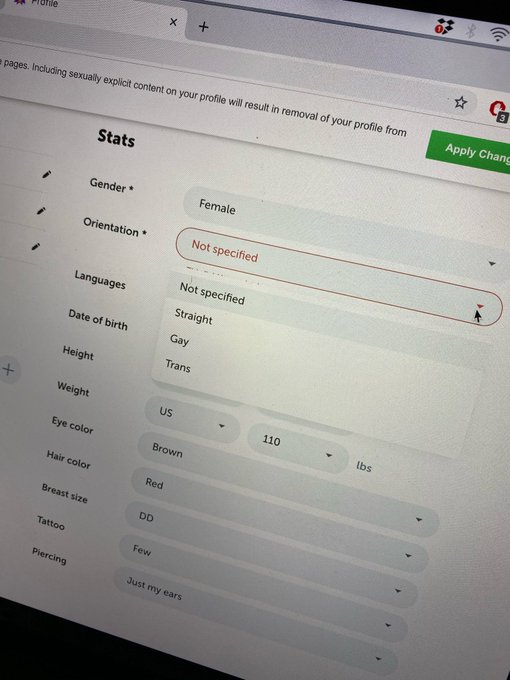 Kind of super uncool @FanCentro to change your profile settings and take away the bisexual option but