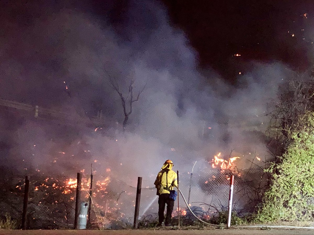 #GettyFire on LA’s Westside forcing thousands to evacuate, power outages. Covering <a href="/FoxBusiness/">FOX Business</a>
