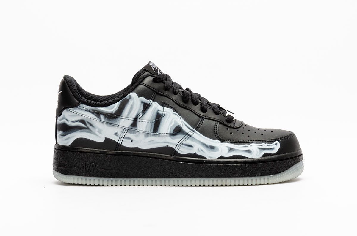 ad: Nike Air Force 1 'Skeleton Black' RESTOCK At Foot District >> bit.ly/2NfQC9Z