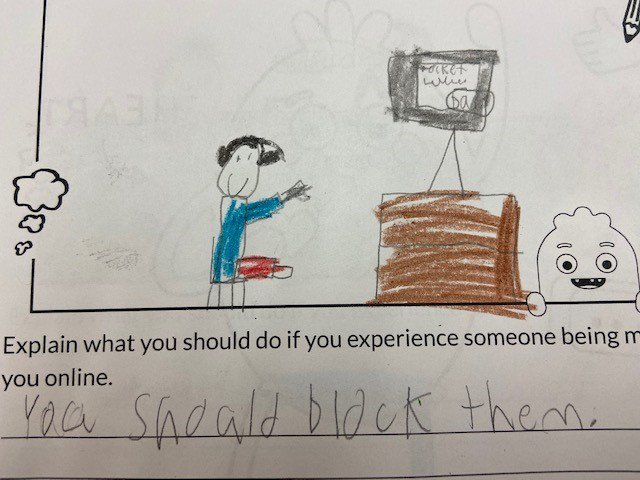 TechTaryn's tweet image. Atkinson Elementary kids know what to do if someone is unkind to them online! #commonsense #technologyteacher #atkinsonelmentary