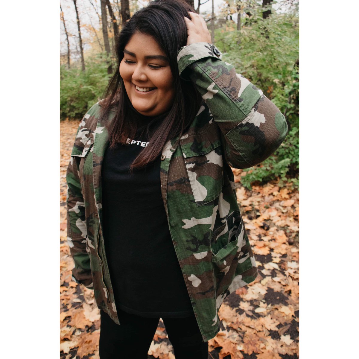 chapilingling's tweet photo. “She is clothed with strength and dignity, and she laughs without fear of the future.”
—
#Proverbs31v25 #NoFearInLove #LettingGo
—
📸: @kangchachacha https://t.co/0HfrcmWKiB