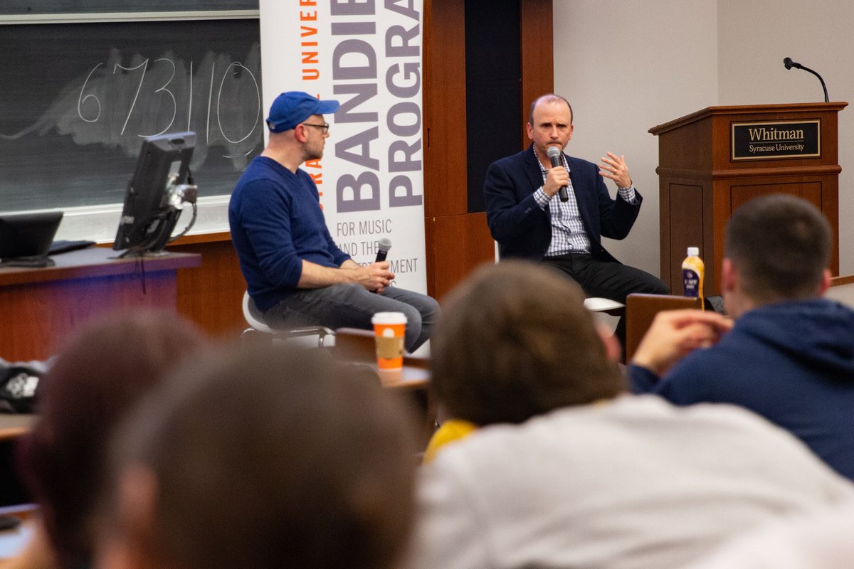 NewhouseSU's tweet photo. Greg Linn, senior vice president of Marketing & Content with Legacy Recordings/Sony Music Entertainment, visited to talk with students and #BandierProgram director @bwerde Oct. 16. Photo by Kai Nguyen, a senior in the photography program at the Newhouse School. @kaitheoriginal https://t.co/rPl3uku9ZO