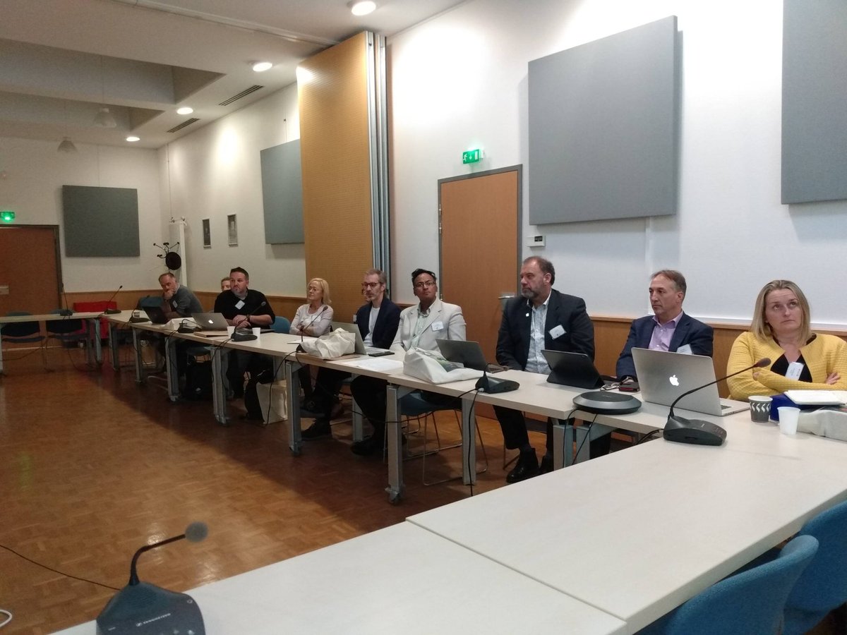 UT3PaulSabatier's tweet image. L'université accueille aujourd'hui des représentants @UMontreal et @inrsciences.
🔸Objectif : développer les coopérations entre nos établissements pour faire des échanges d'étudiants, d'enseignants-chercheurs et créer des parcours bi-diplomants.
#International #cooperation