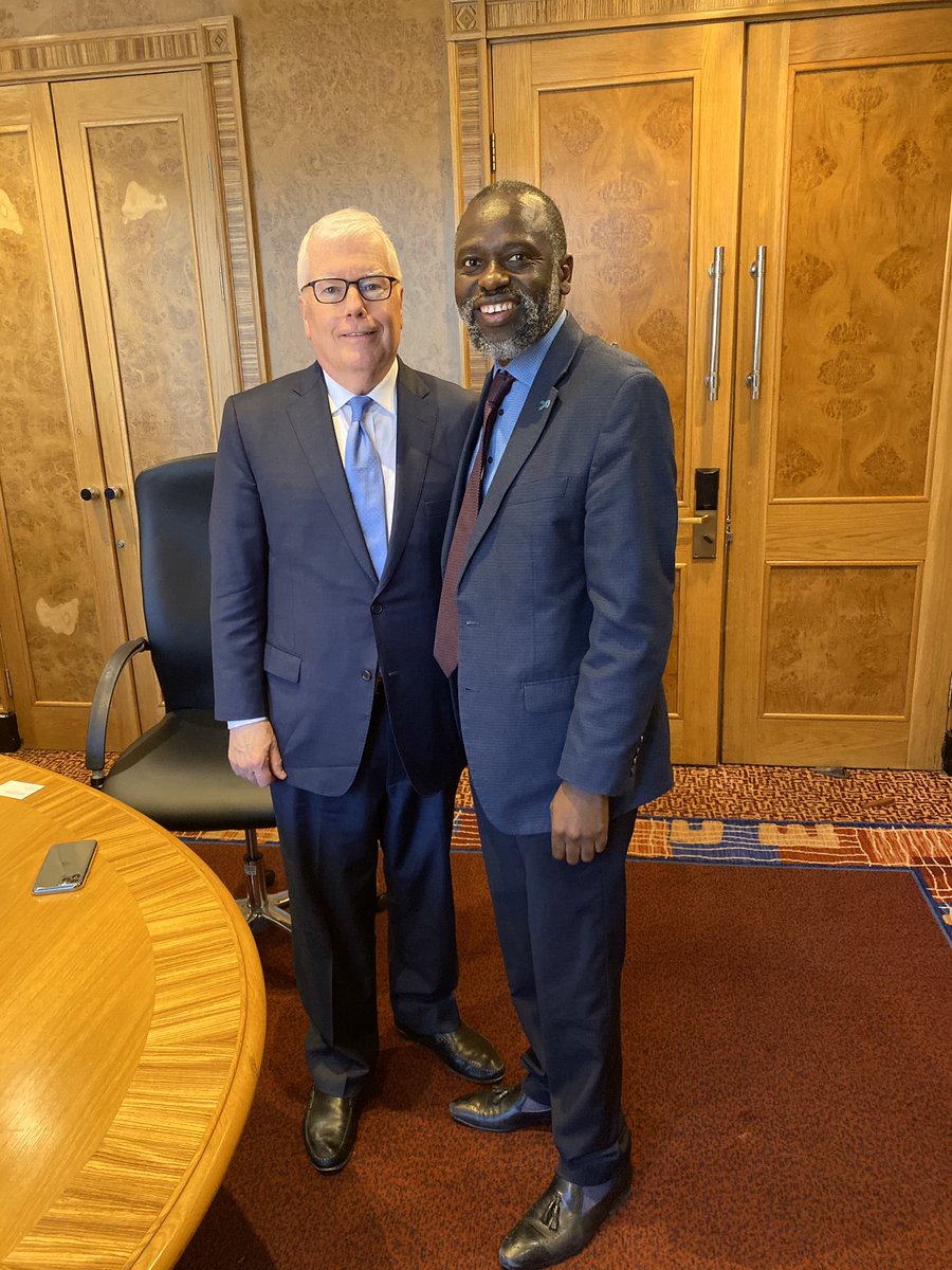 MichaelTimmeny's tweet photo. Enjoyed meeting today with @tmarwala, the Deputy Chair of South Africa's Presidential Commission on the Fourth Industrial Revolution (4IR). The government has a remarkable vision on how #4IR will enable the country's digital economy and drive inclusivity. @DtpsZA @Cisco_SA https://t.co/fdooWuhmjF