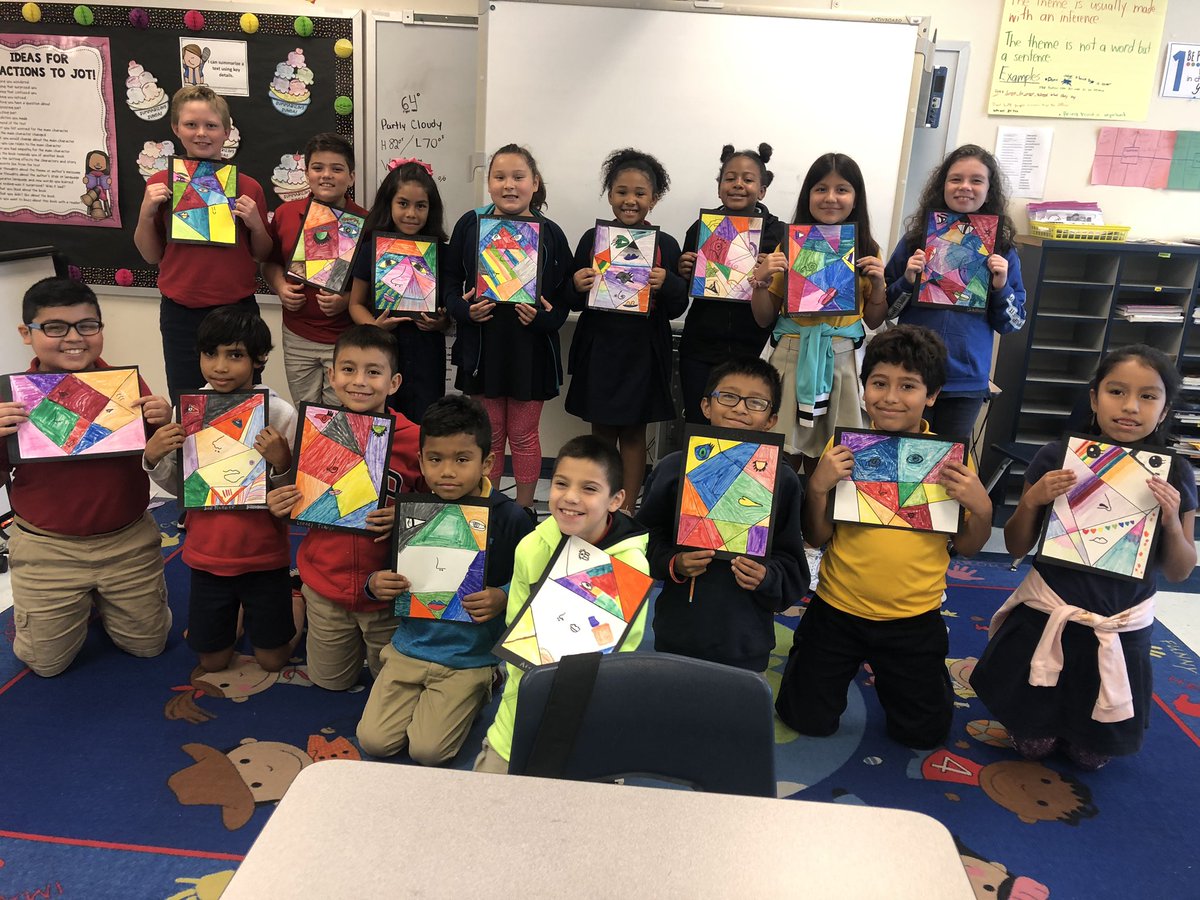 dewestudio's tweet image. Spent my Monday morning working with these amazing 4th grade artists!!! Fraction Faces inspired by Picasso’s Cubism is a great way to merge math and art together! #TAPprogram #artintegration #artteacherlife #K12ArtChat