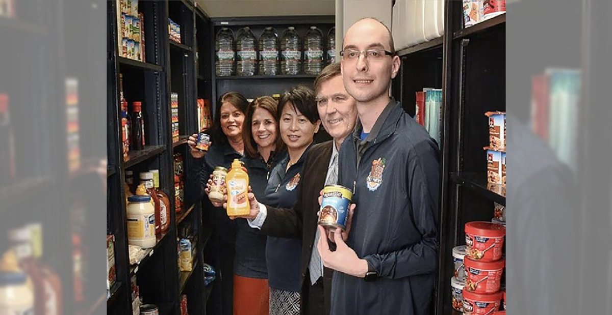 SUNYPolyInst's tweet photo. We are extremely #PolyProud to be recognized for our #PolyPantry during the 14th annual Celebration of Education this November by  The @MoValleyGenesis! (via @uticaOD) 

Learn more about the award by visiting https://t.co/9429WybmT9 https://t.co/8n7SPgdeqM