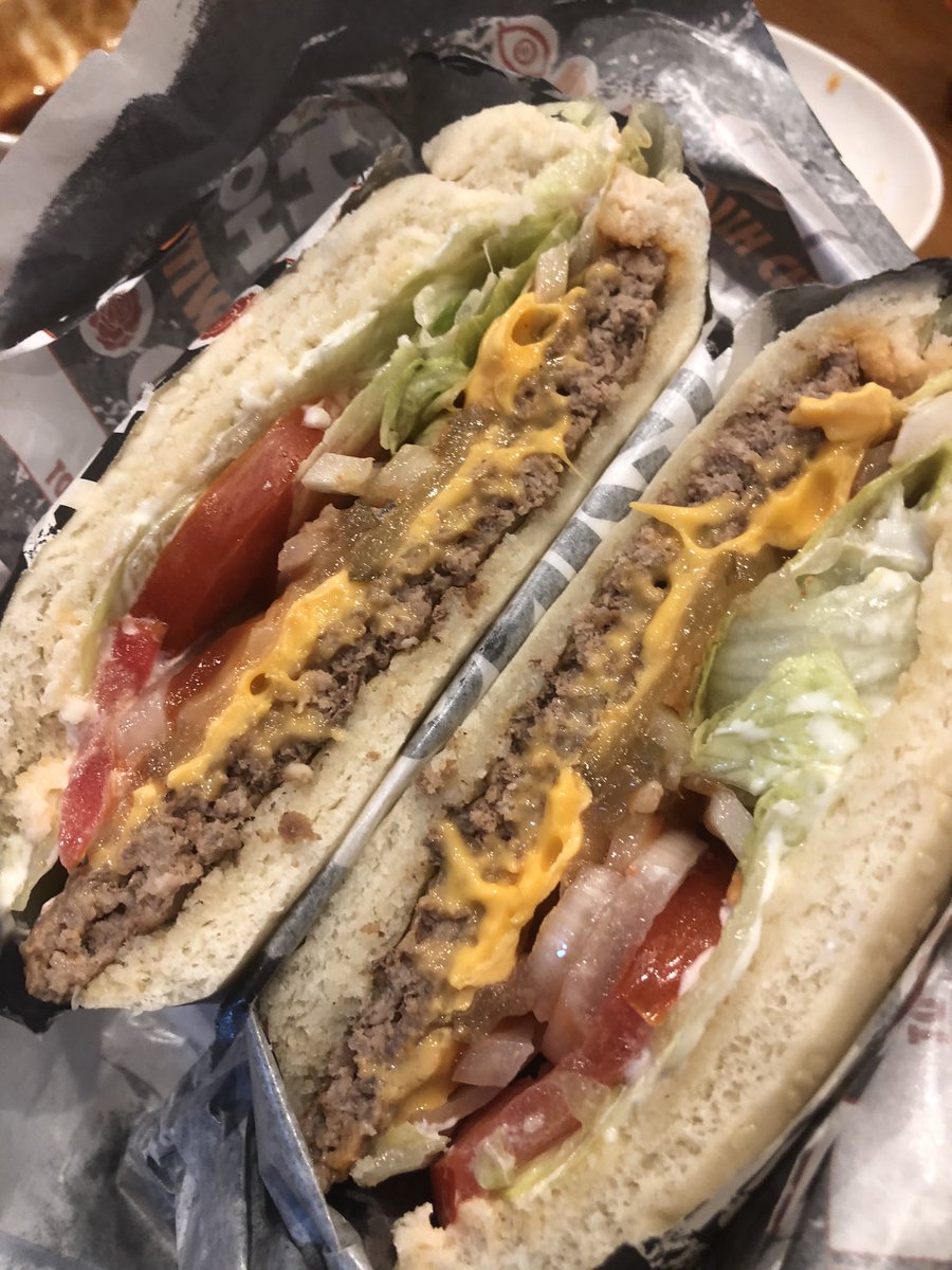 nasrullah141160's tweet photo. #burgerking
#whopper
#halloween
#ShibuyaGhostStore
#ghostwhopper
No whopper after life https://t.co/gPkZST9RR0
