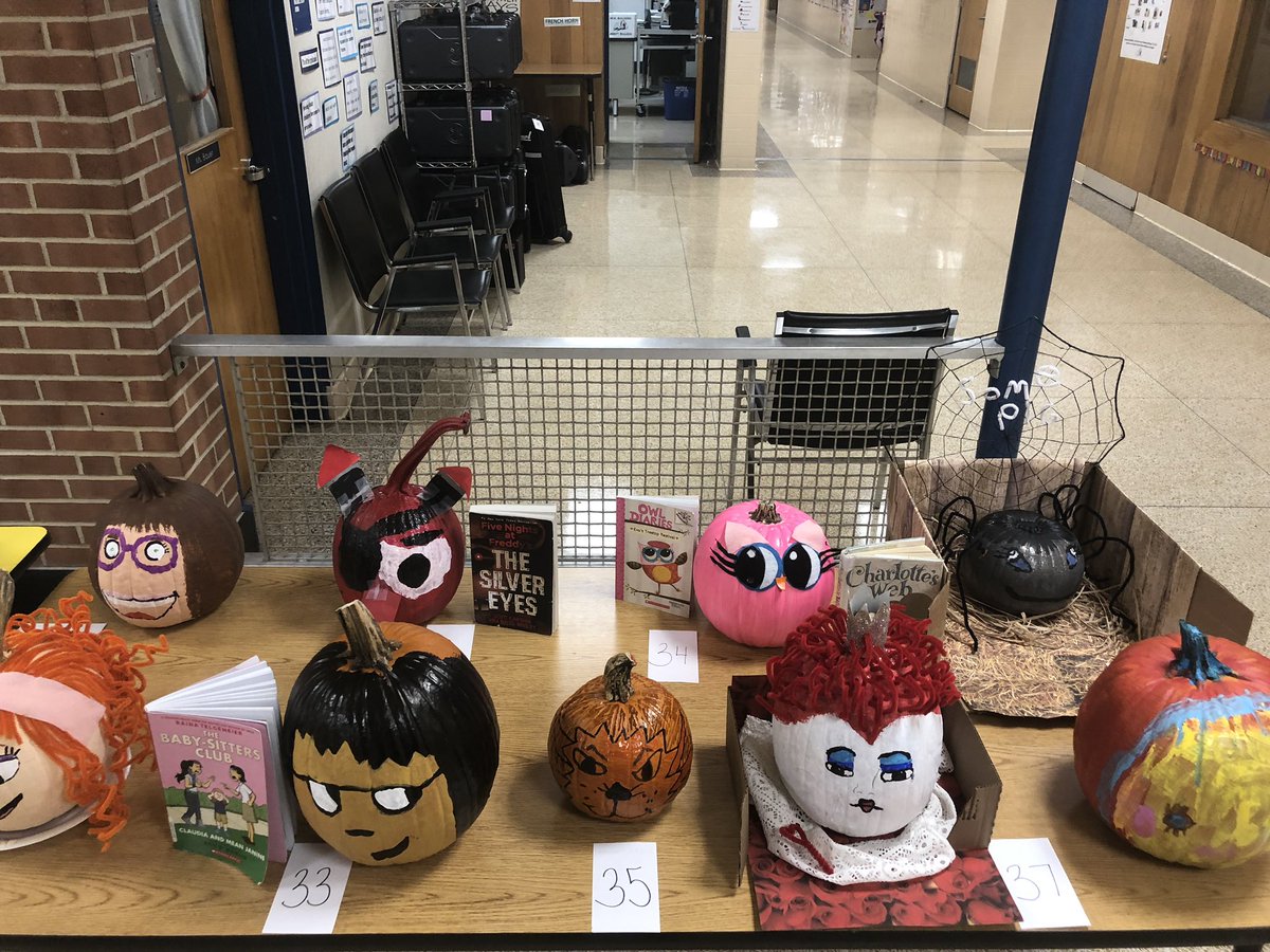 JessHoffman414's tweet photo. WOW! 👀Thank you to all of our Trimmer Bulldogs that have submitted pumpkins for our October Reading Challenge! I am extremely impressed with your creativity! Thank you for sharing your love of reading and artistic skills with the entire school! 💙🐾💙📚 #WYPROUD https://t.co/83cGyCjafw