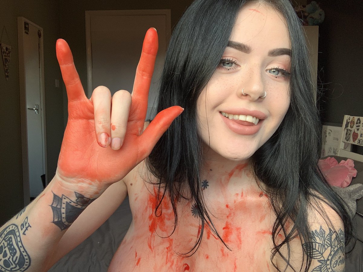 🐇 🕸 𝕷 𝖞 𝖉 𝖎 𝖆 𝕲 𝖍 0 𝖘 𝖙 🕸 🐇 в Твиттере: "Who wants to see my