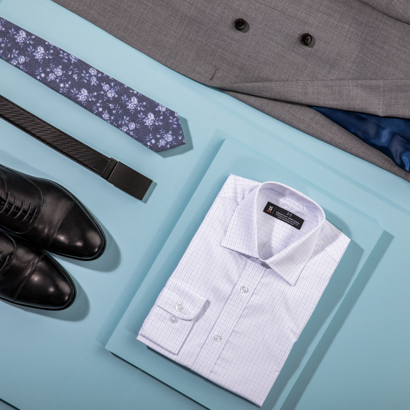 CombatGent's tweet photo. Work week things. #CombatGent https://t.co/GgejJeOvhV