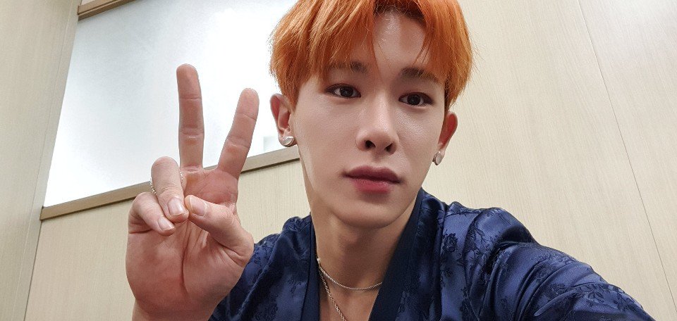 Limnasidhe's tweet photo. #FOLLOW #MONSTAX_FOLLOW #몬스타엑스_믿고_FOLLOW #WeLoveYouWonho #원호사랑해 #StandForWonho #HowIsYourDayMx https://t.co/lyzljAsAQJ