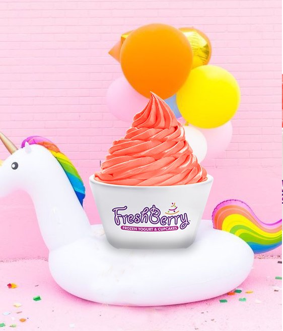 Porque en #Freshberry todo es color y diversión
.
.
Te deseamos el mejor inicio de la semana .
.
.
#froyo  #icecream #yogurt #froyo #frozen #postre #helado #ice #chocolate  #party #natural #fruta #fruit #color #fresa #strawberry #yogurtnatural #love #frozenyogurt  #lunes #monday