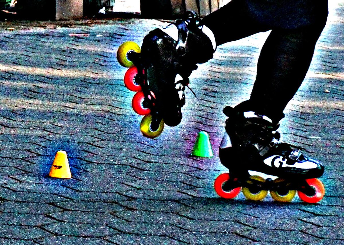 What's your favorite way to enjoy time outside? We caught this skater roller blading in Central Park on a warm day. #visitnyc #bigapple #ilovenewyork #skate #rollerblading #photography #clickcophotos #gooutside