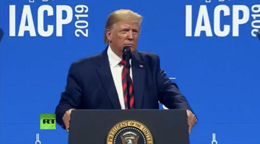 Am I the only #healthpolicy person wondering why Trump was speaking to the compounding pharmacists today? #ImInABubble of my own making.