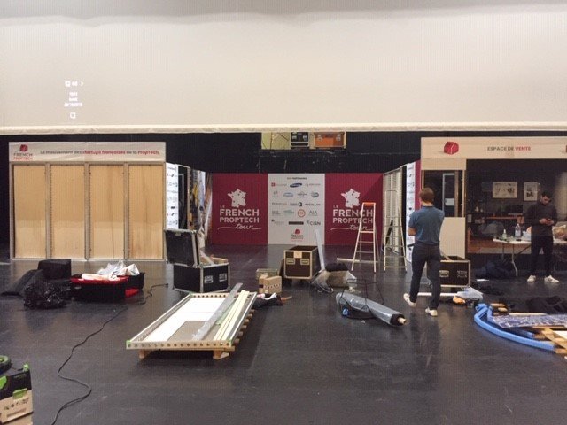 Amaplace_mtp's tweet photo. J-1 Installation des démonstrateurs #Frenchproptechtour @Frenchproptech à #Montpellier #operacomedie, événement du 29 et 30 octobre 2019 #immobilier #logement #innovations
https://t.co/MLcoUOcxt0 https://t.co/nZB5TPTmD9