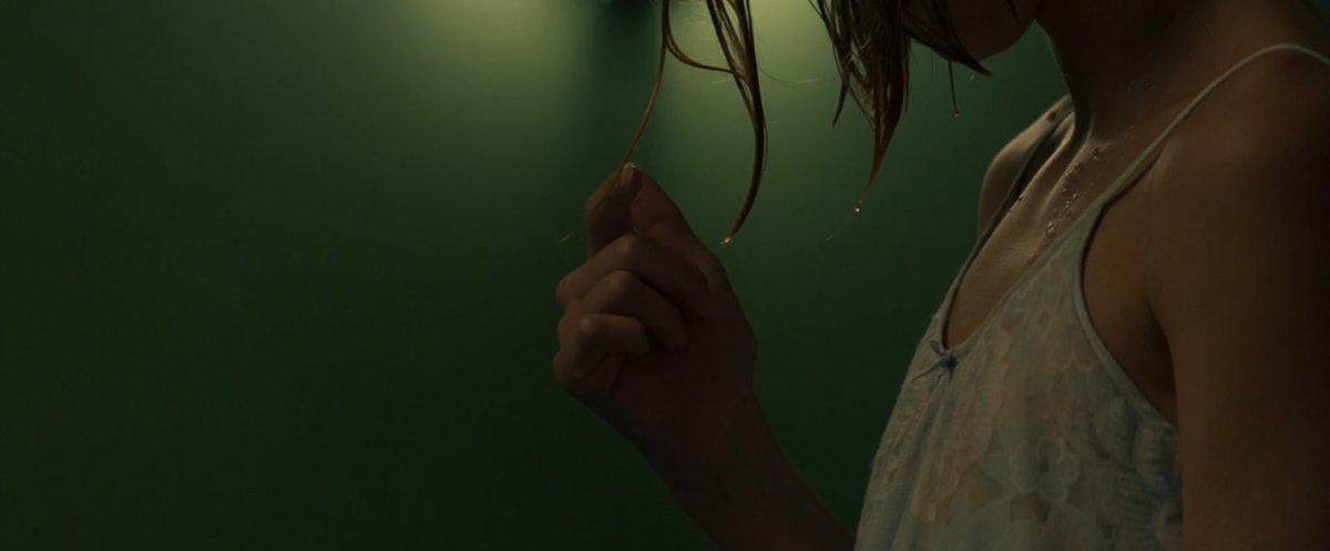 veeeksin's tweet photo. You Were Never Really Here (2017) https://t.co/uzbK3yYNJw