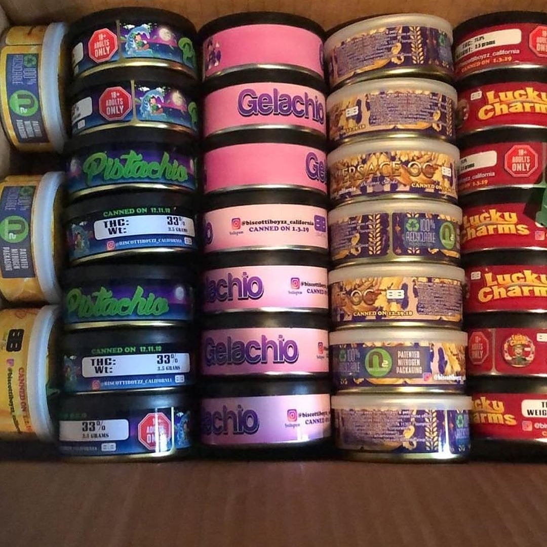 Dopefirm2's tweet photo. #Cannabis #smokeit #gethigh #stoned #legalizweed #legalizmarijuana #420forlife #weedporn #blunts #weedpics #stonedAF #Joints #weedlovers #j_weed_420
#420life #getstone
watsap..+1 856-671-1018
email...dopefirm@gmail.com 
wicker...mjfarm https://t.co/XIvw7YZUbL
