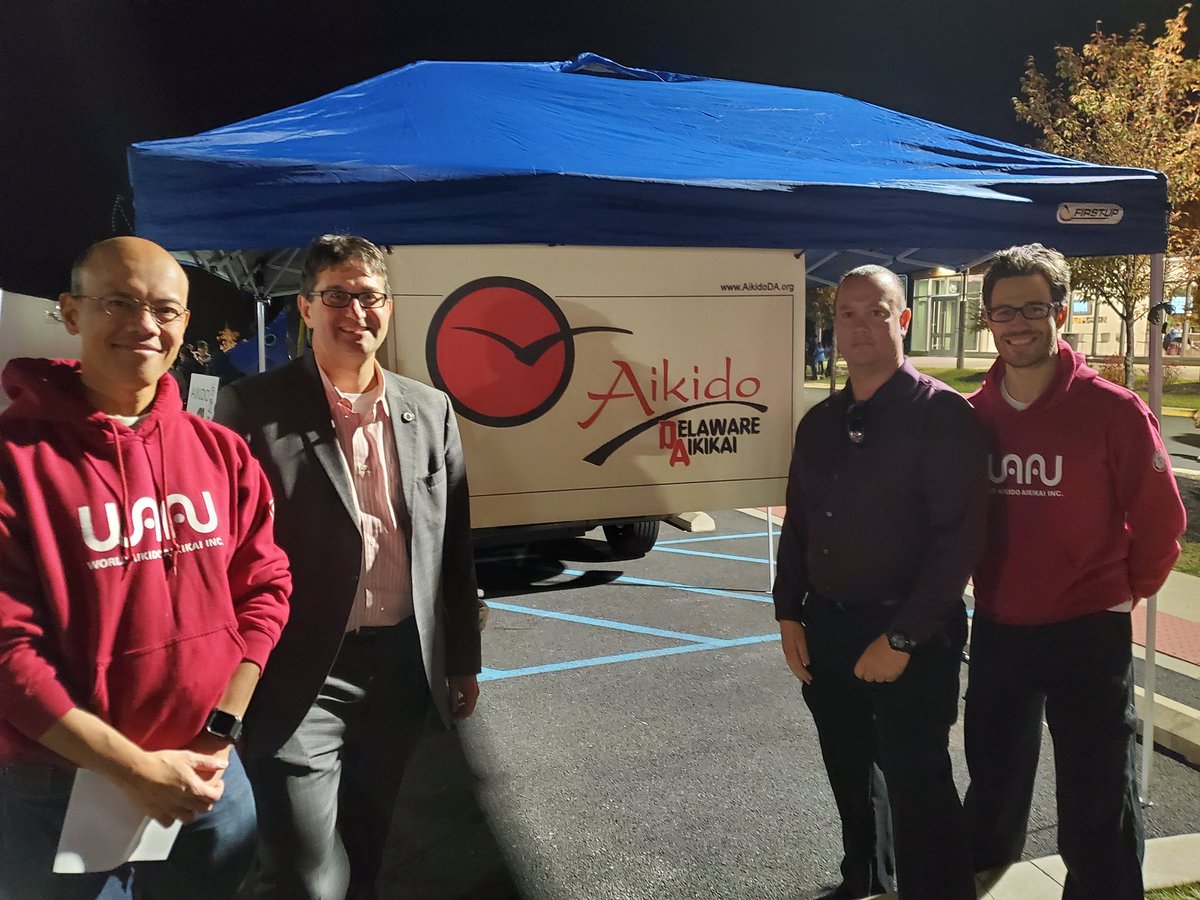 Enjoyed helping provide a safe environment for local children to enjoy trick or treating and have positive interaction with local law enforcement at New Castle County Annual Trunk or Treat. 
Great event to engage community, and UPS jobs. 
#UPSjobs#N2N
#AikidoDelawareAikikai