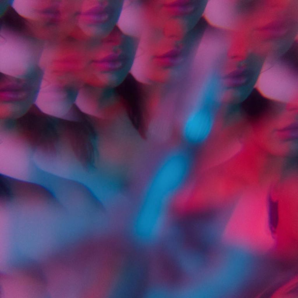 fakhrinargis07's tweet photo. Life is like a kaleidoscope, intricate, ever changing and beautiful. - .
When bae @mattalonzo creates 📸
Make up &amp; Hair by : ME 💁🏻‍♀️💄. https://t.co/R8Gjy5Hncx