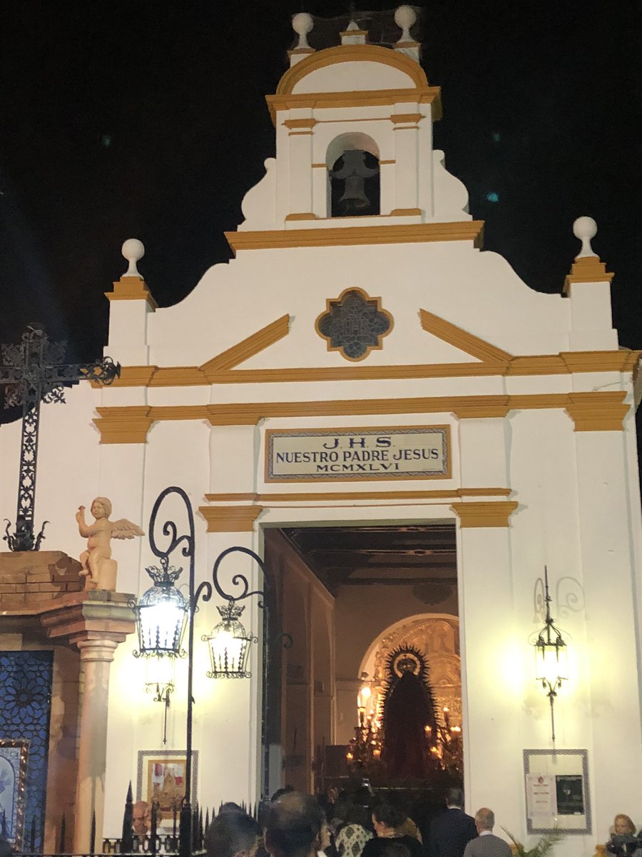 ✔️Procesión de Mª Stma del Rosario

⛪ <a href="/CautivoBCdo/">Hdad.Jesús Cautivo</a> 

📍Capilla de <a href="/hdadlamadruga/">Hermandad La Madrugá</a> 

🎼”Macarena”

🎼” Ntro Padre Jesús”

#suenaLaFilarmónica