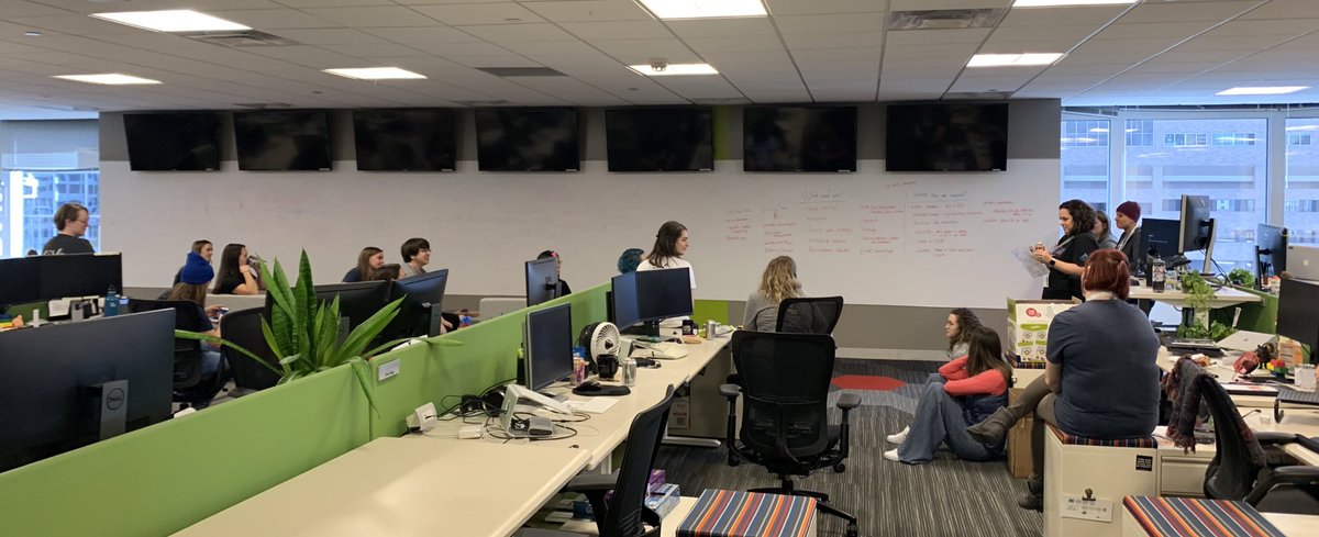 pattonamyj's tweet image. In typical Agile Dev fashion, we held a retrospective after our @girlscouts #ThinkLikeAProgrammer event. #TeamSPS