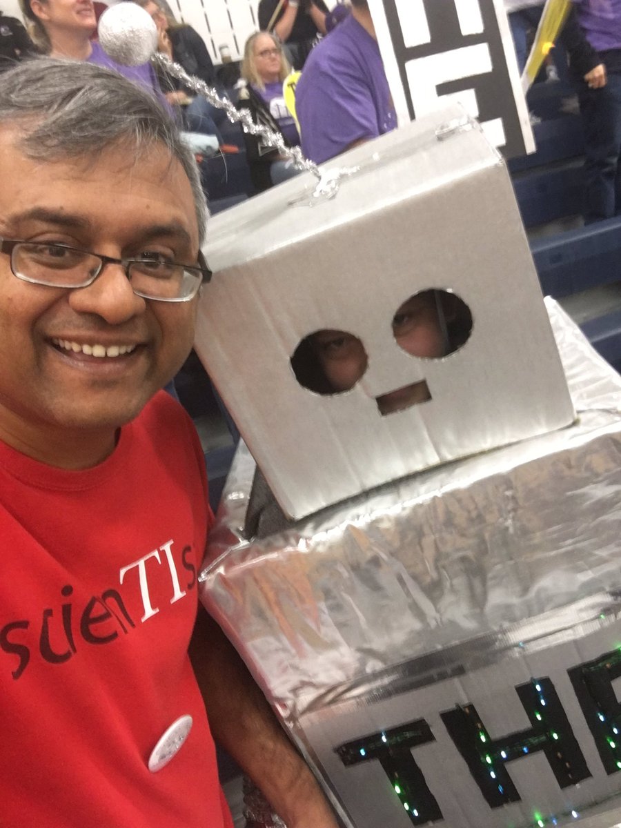 hschhaya's tweet photo. It’s always fun to meet the mascots at a @BESTRobotics competition. And today’s #CoCoBEST game day is no different.
The school spirit is in full force today.
#omgmascots https://t.co/bVi7Da61da