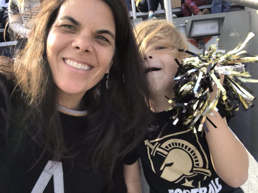 amy jachyra tweet media