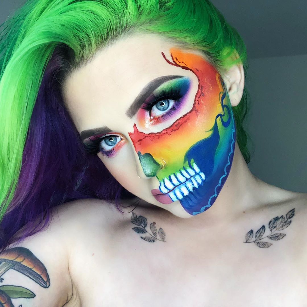 DivaRingLight's tweet image. Who's excited for the new James Charles x Morphe Mini palette?
We want to see your looks tag Diva Ring Light! 💀
Look by @aaashleyrichter

#100daysofmakeup #100daysofmakeupchallenge #halloween
#dotcontour #mnyitlook #hudabeauty #anastasiabeverlyhills #norvina #bretmansvanity