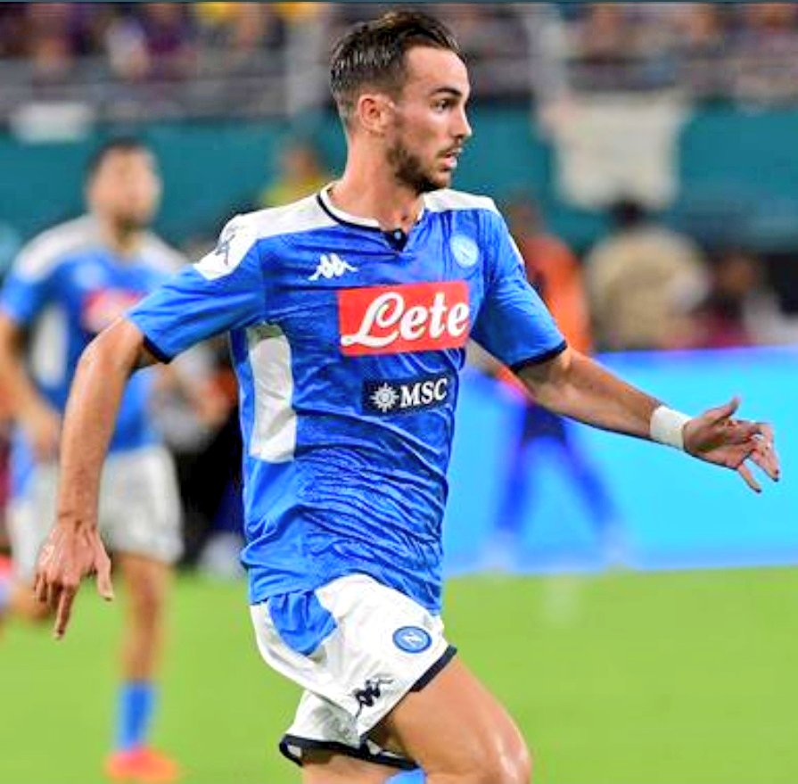 SurdatNnammurat's tweet photo. Gara n. 50 (e 8 gol) per @FabianRP52 con @sscnapoli
#Fabian è in posizione n. 268 nel ranking #TopPresenzeNapoli con #Manitta #Palanca #Silenzi #Tesser #Micelli
Le gare di #Ruiz con il #Napoli :
34 #SerieA (6 gol)
2 #CoppaItalia (1 gol)
9 #UCL
5 #UEL (1 gol)
#SalisburgoNapoli https://t.co/chUjOonXYK