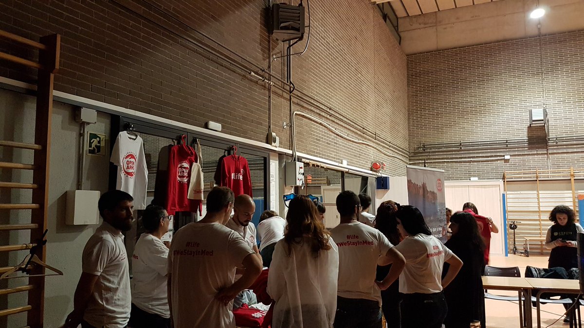 FerreresMaria's tweet image. avui concursant amb #sapiensthegame per recaudar fons per @openarms_fund #teamworkmakesthedreamwork #equipasso