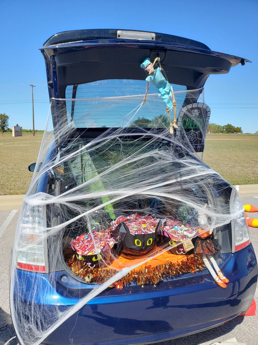Come out and join us at our annual Trunk or Treat from 2-5! The weather is wonderful! <a href="/EastViewHS/">East View HS</a>