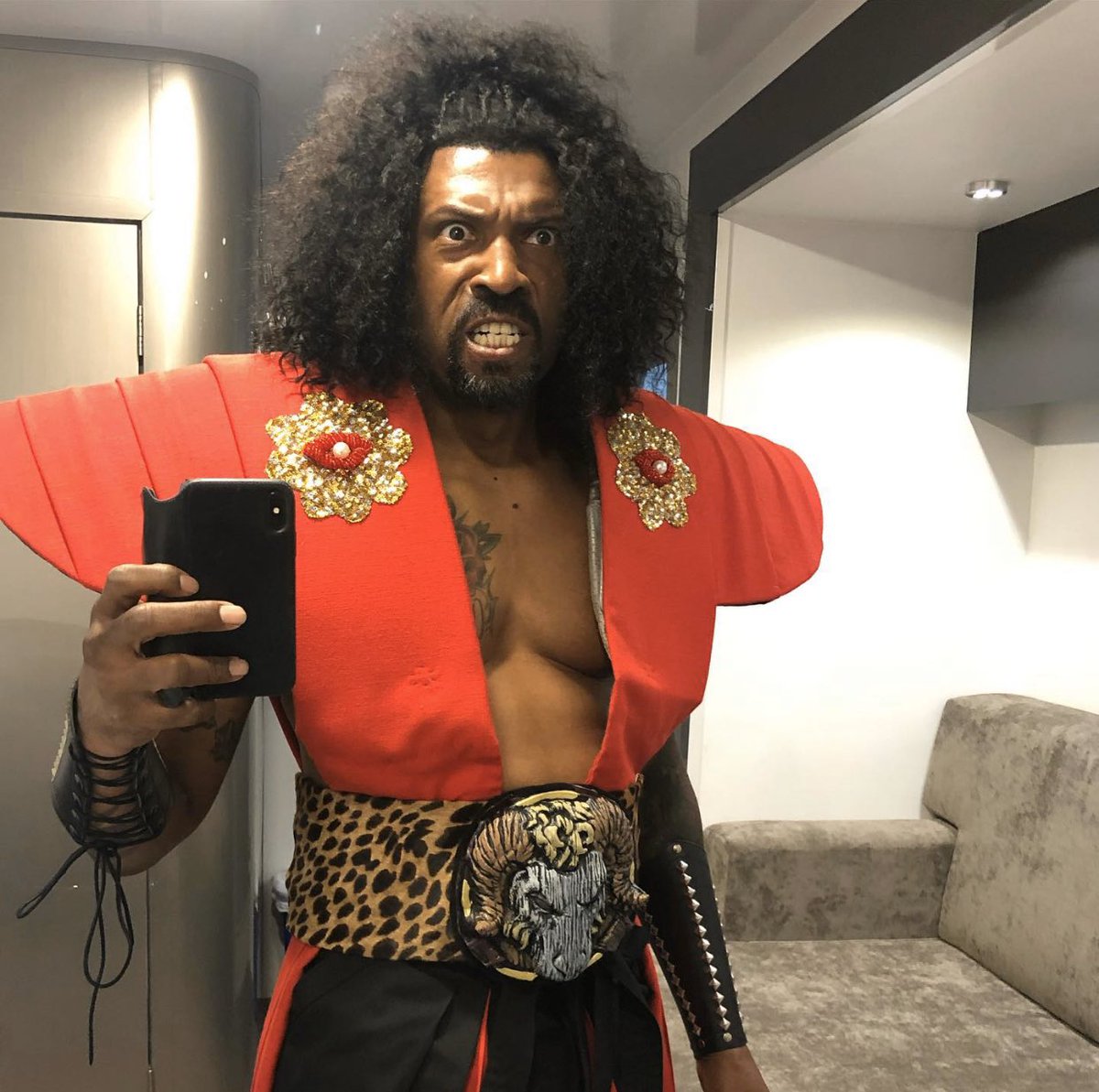 #blackish. #halloween. #shonuff. account. #halloweencostume. 