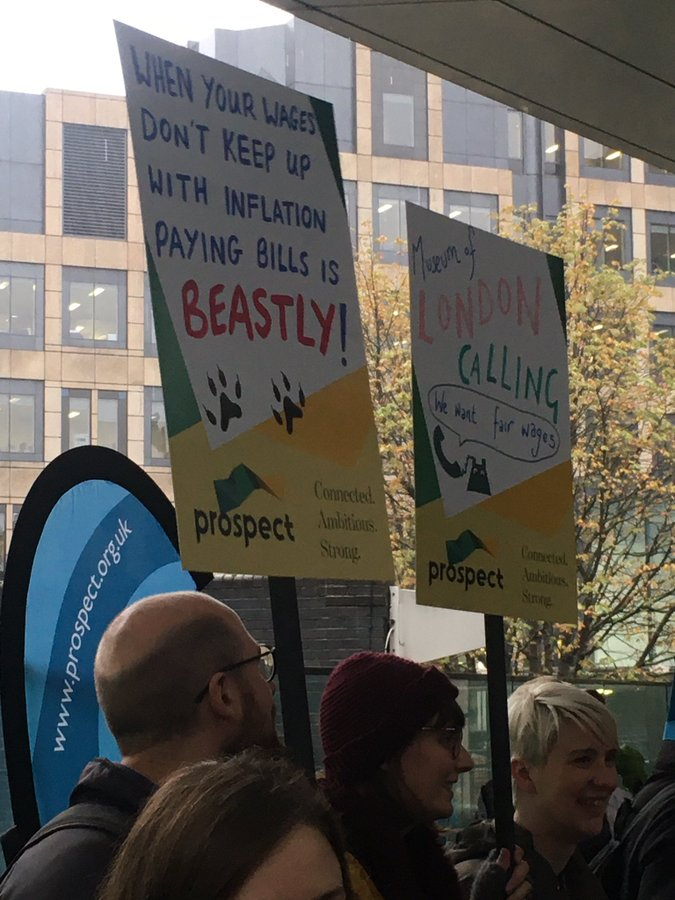 clarereynolds20's tweet photo. I bet the developer wouldn't care to live on a real curator's pay #molpay @MuseumofLondon https://t.co/csZFt64kWp