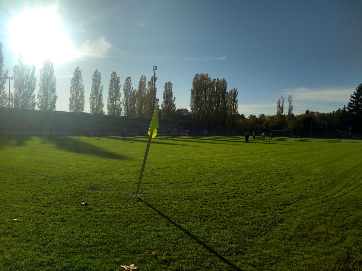 jezs's tweet image. It's derby day with @ServetteFC vs @FCSion #sionsfc so naturally I'm at @CSCHENOIS (12th/14) vs @OG_Geneve (8th)in the 1. Liga Classic Group 1 #cscog adding another ground and another team (Chenois) to my journey through the depths of lower league Swiss football.