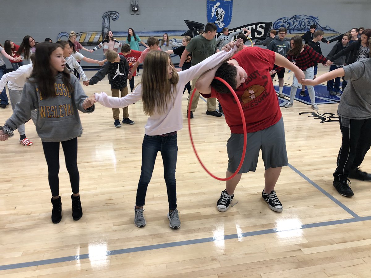 jennwin216's tweet photo. So proud of our awesome 5th graders at yesterday’s first ever academic pep rally! We have such great kids and 31% of them had perfect attendance for the first nine weeks! Highest rate in the school! @KnightsSms #ccsdtn https://t.co/oBkaNvEamj