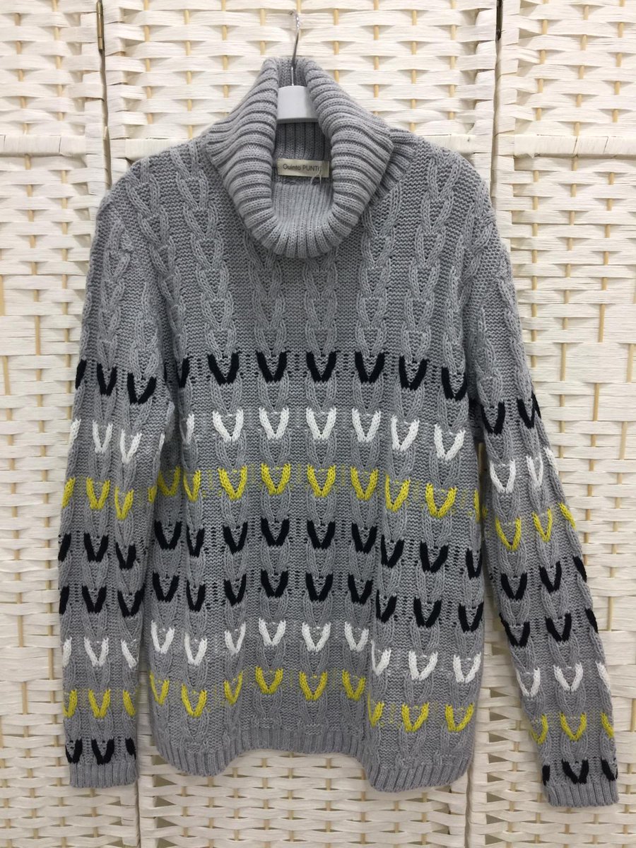 kedatelow's tweet image. Cuello vuelto y holgado para este jersey de tacto muy suave en color gris.
Colores súper combinables.
Tallas desde la M hasta la XL. 
Precio: 29,95€

#cuellovuelto #jerseycalentito #jerseyarayas #modacómoda #modamujermadrid #tiendaonlinemujer #modacómoda #ootd #kedatelow