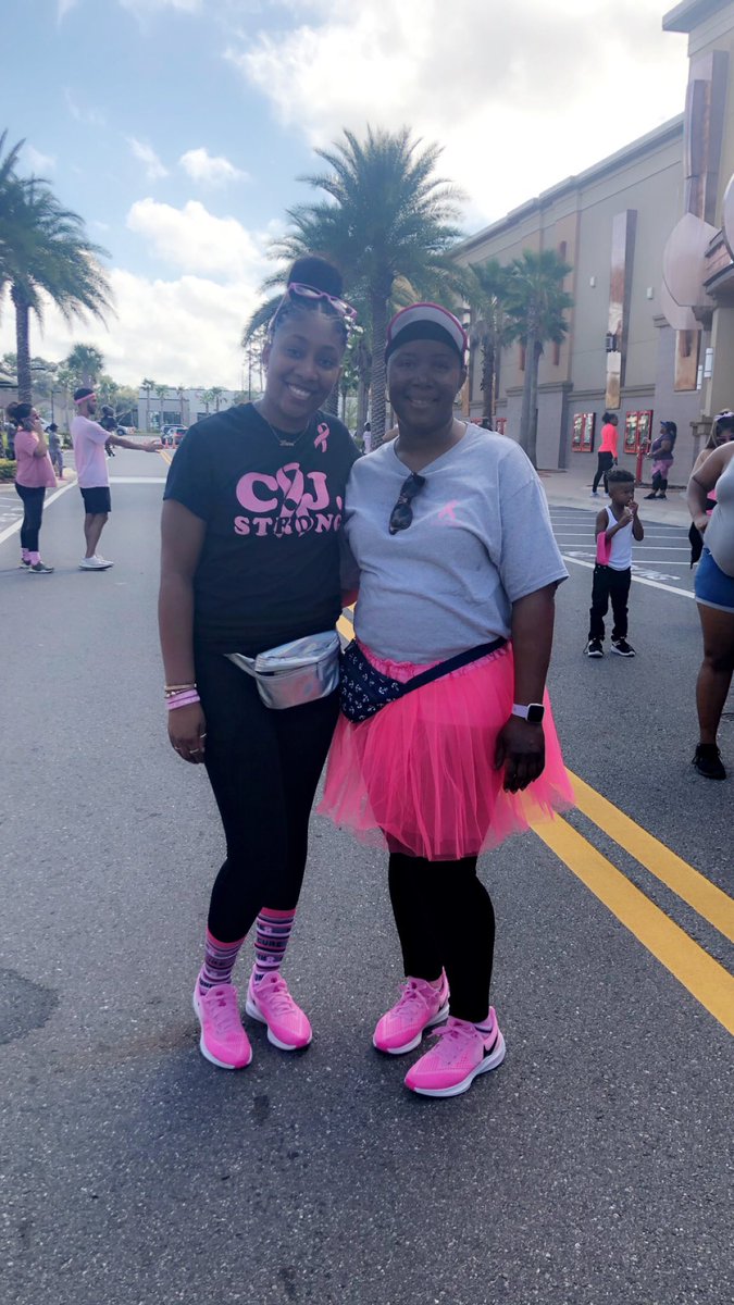 Support those who support you in good times and in bad times 🤞🏾💕🎀 This fight is personal 💪🏾👊🏾🎀#CJStrong #MakingStridesAgainstBreastCancer