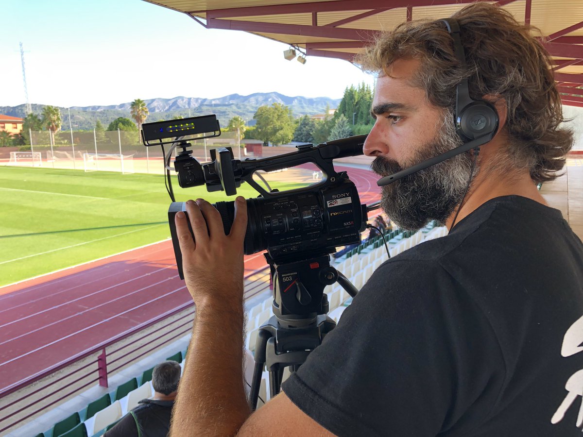 FCF_CAT's tweet photo. ➡️ L’#FCFenDirecte, a les Terres de l’Ebre amb la retransmissió del @fc_asco  🆚 @UETarrega‼️⚽️

 👉🏻👀 Ara a https://t.co/ola3C8nB74 📺

🔵#TotsSomUnEquip #1cat2 #futbolcat https://t.co/L230LbQXhR