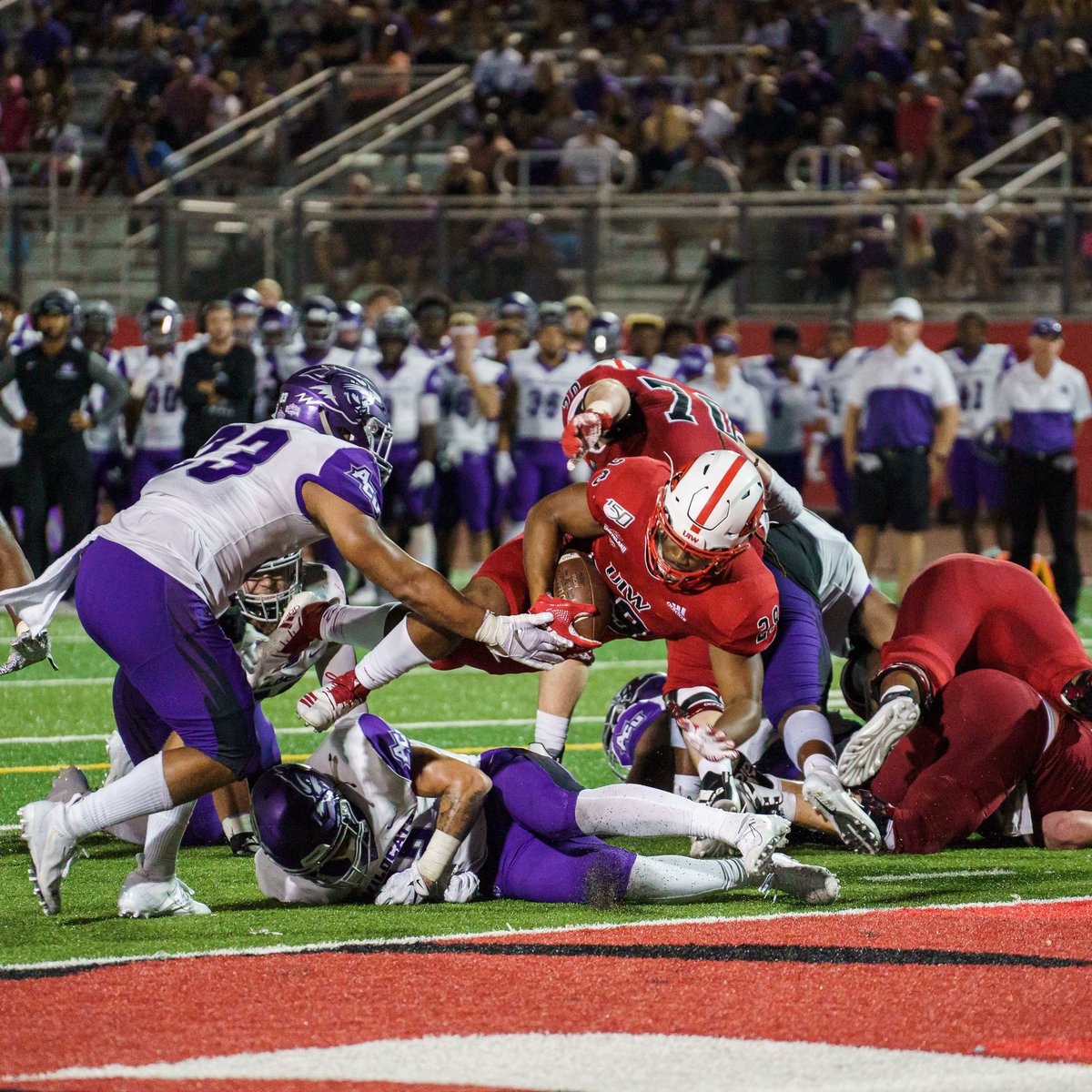Ryan_L_Imagery's tweet photo. Who's ready for #gameday !?!? #uiw #uiwcardinals #uiwfootball @SportsByRLI #collegefootball #touchdown #sanantoniosports #sanantoniophotographer #sportsphotographer #sony #sonya7iii #sonysports https://t.co/3wPrEOqzOy