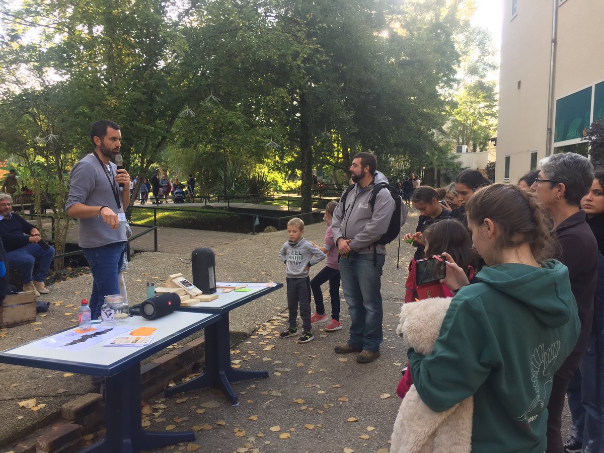 zoobeauval's tweet photo. Dernière rencontre #BeauvalNature avec Gabriel Michelin du #CDPNE qui protège les #ChauvesSouris françaises ! #BeauvalNature #PrixOrduJuryConservation https://t.co/fU1WjSSNz9